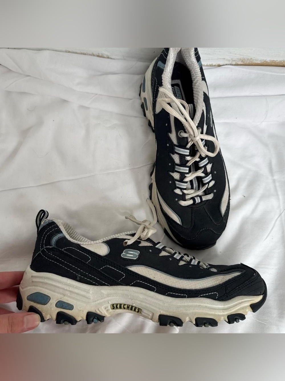 Skechers D’Lites Chunky Lace Up Sneakers Navy White Blue Size 7